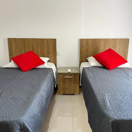 With Shared Bathroom *